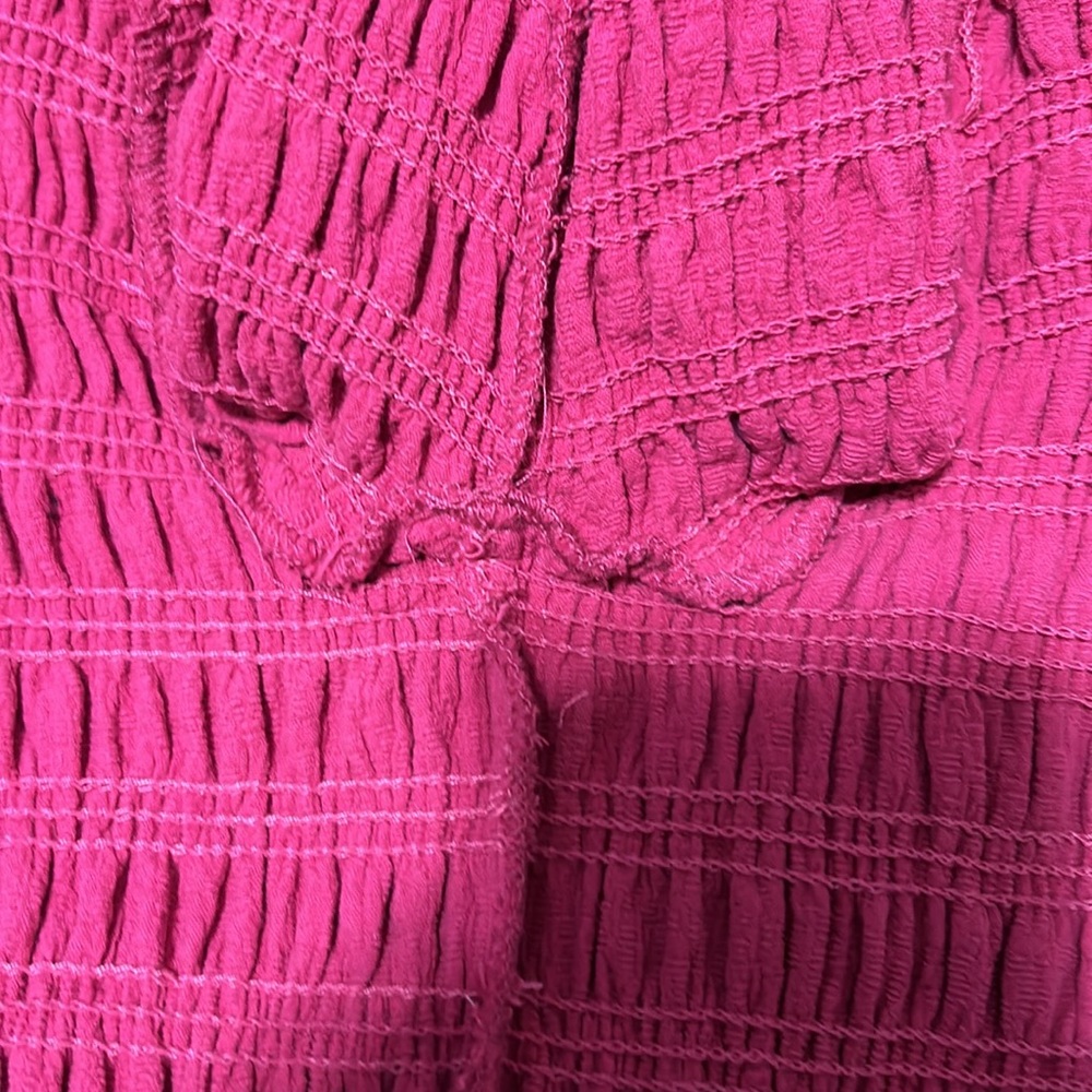 Never fully dressed. - Picture 7 of 12